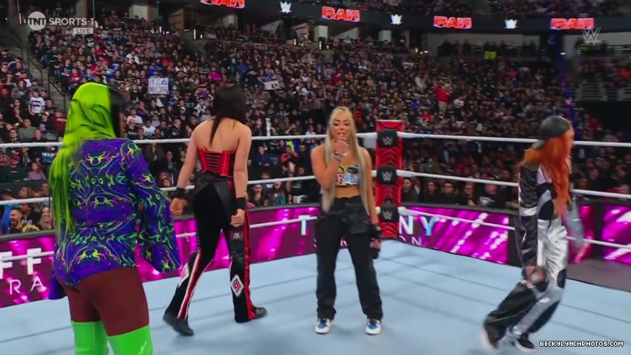WWE01028.jpg
