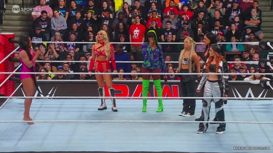 WWE01281.jpg