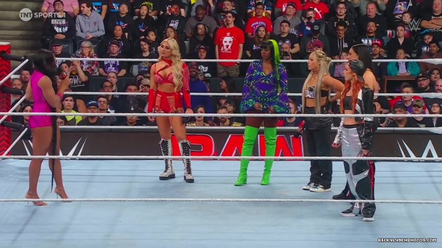 WWE01288.jpg