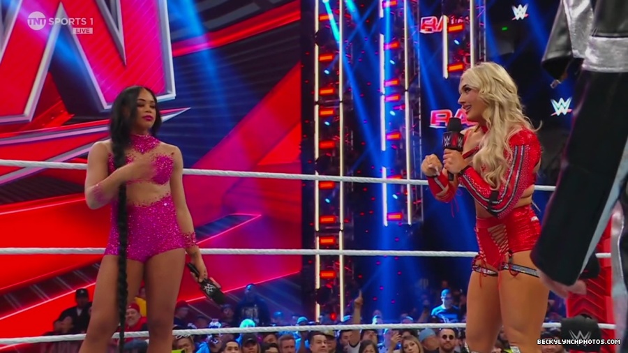WWE01399.jpg