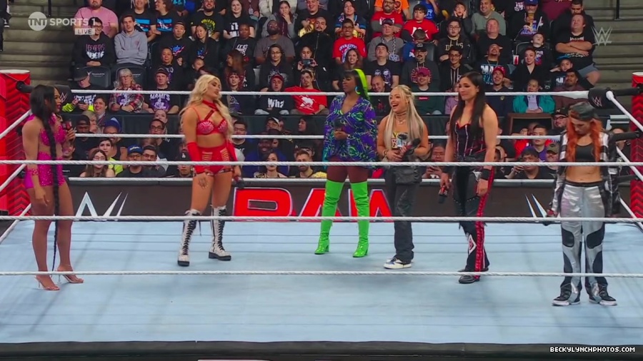 WWE01415.jpg