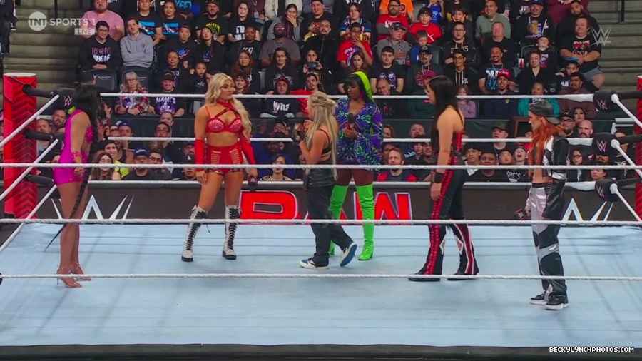 WWE01427.jpg