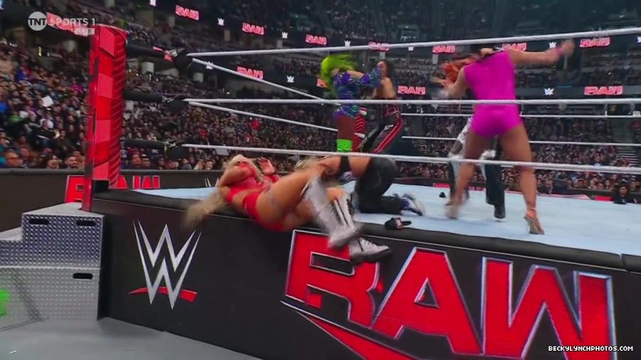 WWE01444.jpg