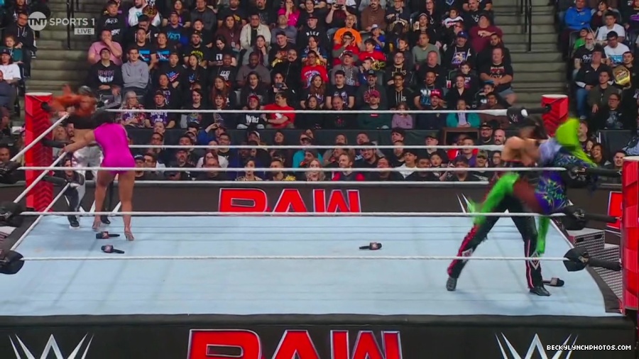 WWE01449.jpg