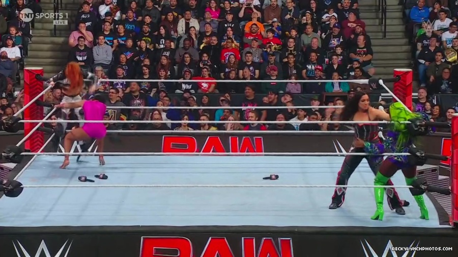 WWE01453.jpg