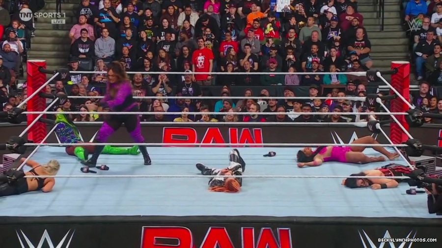 WWE01508.jpg