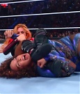Women_RAW_mp410051.jpg