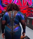 Women_RAW_mp410071.jpg