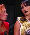 Women_RAW_mp410226.jpg