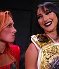 Women_RAW_mp410227.jpg