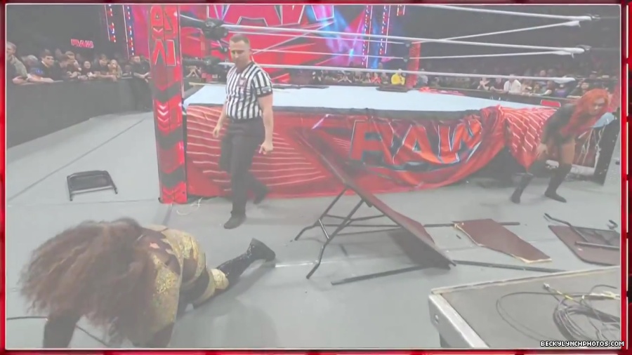 Becky_RAW_mp42104.jpg