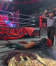 Becky_RAW_mp42145.jpg