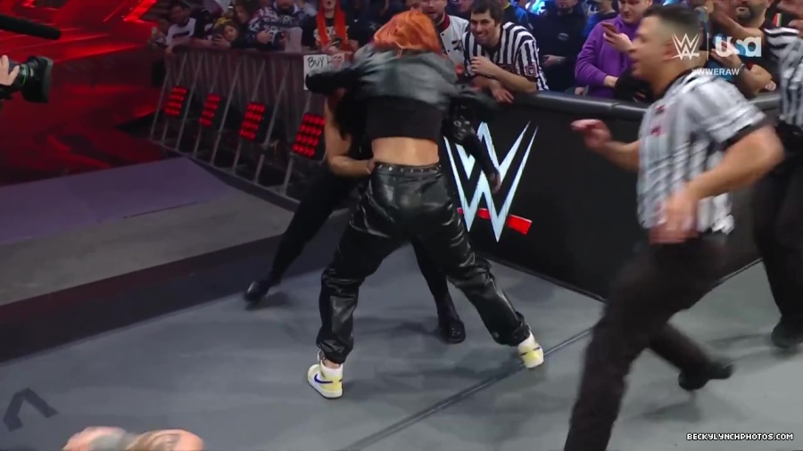 WWE00688.jpg