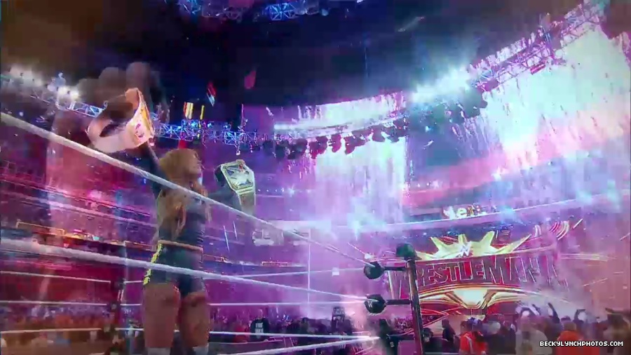 Becky_Mania_mp40017.jpg