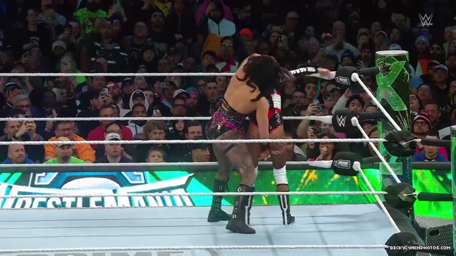 Becky_Mania_mp41445.jpg