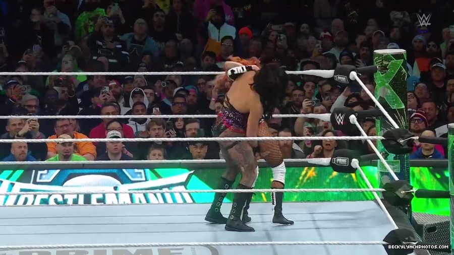 Becky_Mania_mp41446.jpg