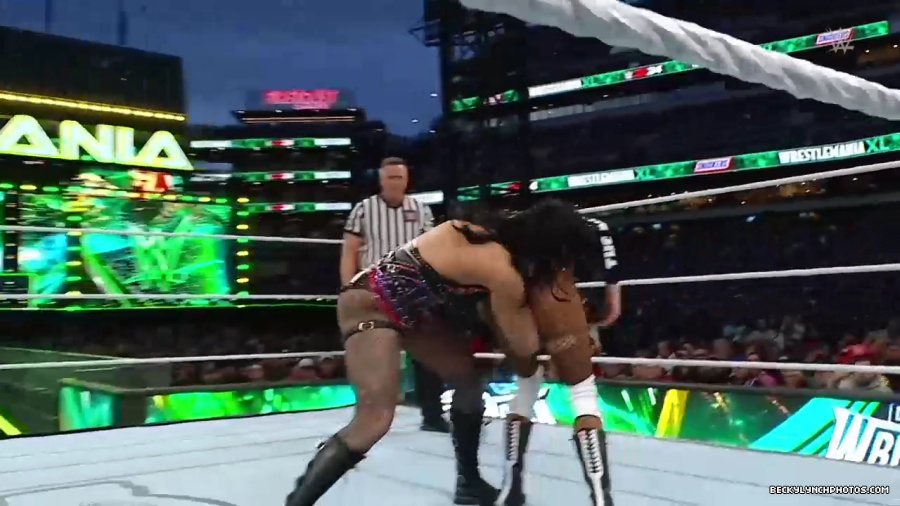 Becky_Mania_mp41450.jpg