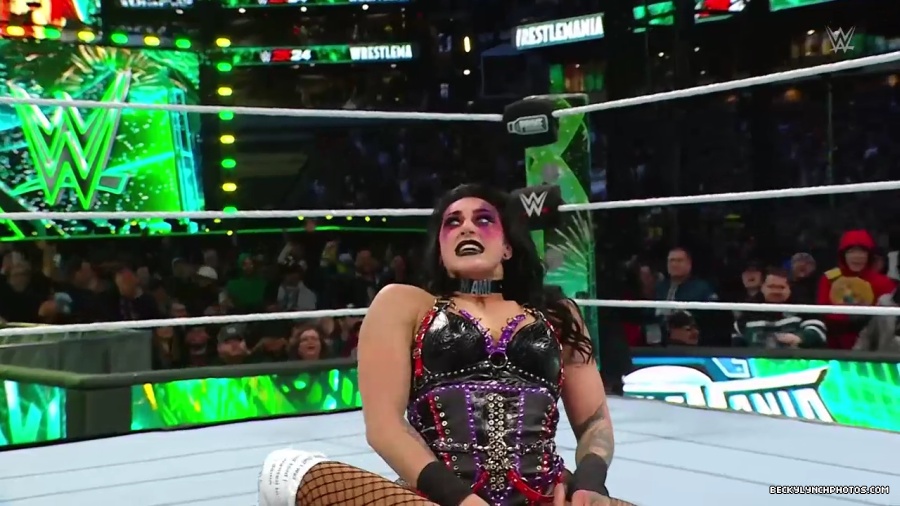 Becky_Mania_mp41459.jpg