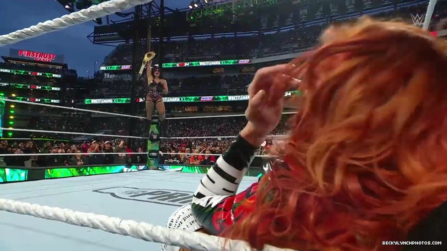 Becky_Mania_mp41518.jpg
