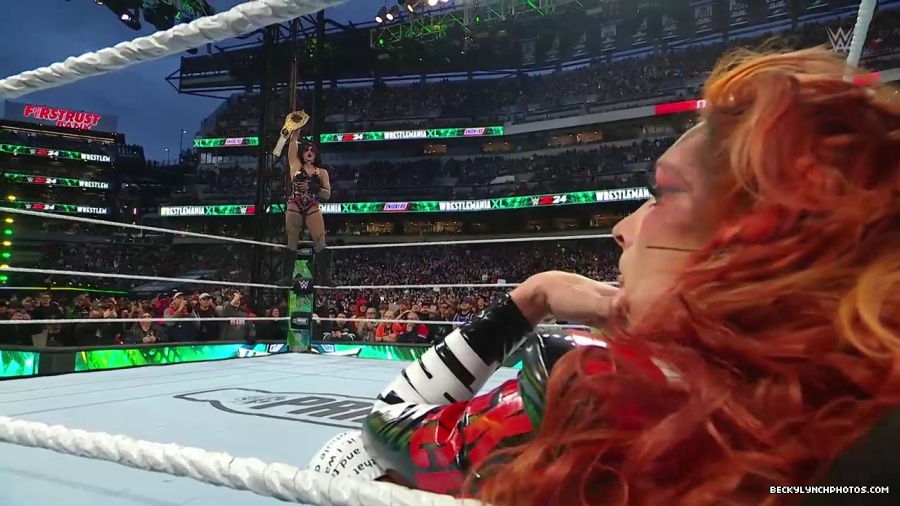 Becky_Mania_mp41519.jpg