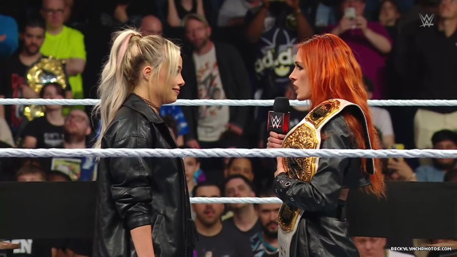 WWE01008.jpg