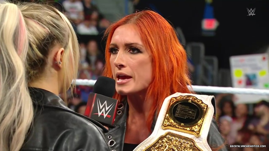 WWE01024.jpg