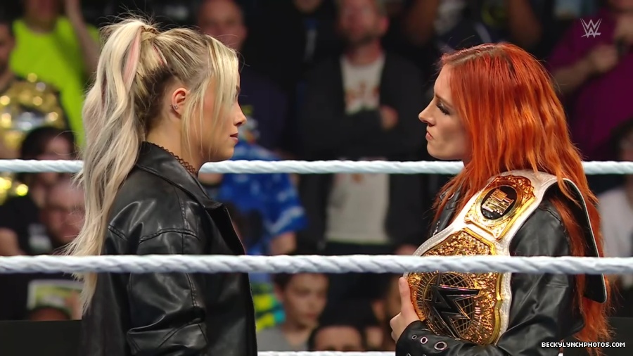 WWE01117.jpg