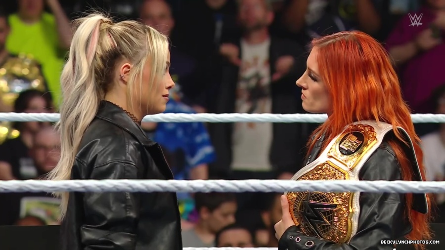 WWE01118.jpg