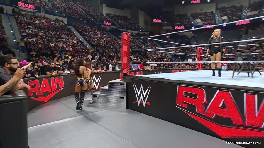 WWE01146.jpg