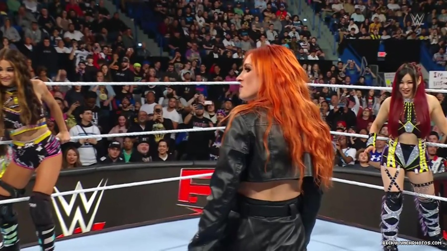 WWE01197.jpg