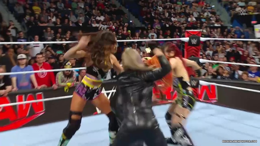 WWE01222.jpg