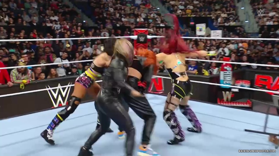 WWE01225.jpg