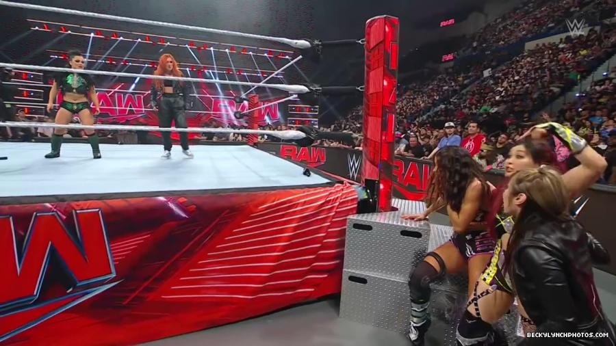 WWE01287.jpg