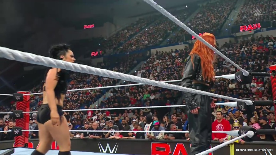 WWE01293.jpg