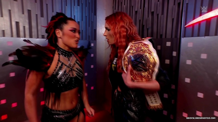 WWE01103.jpg