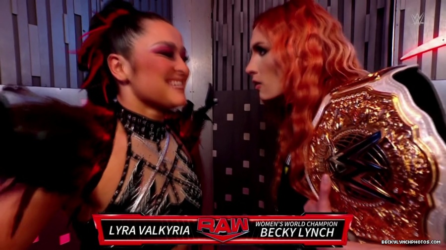 WWE01110.jpg