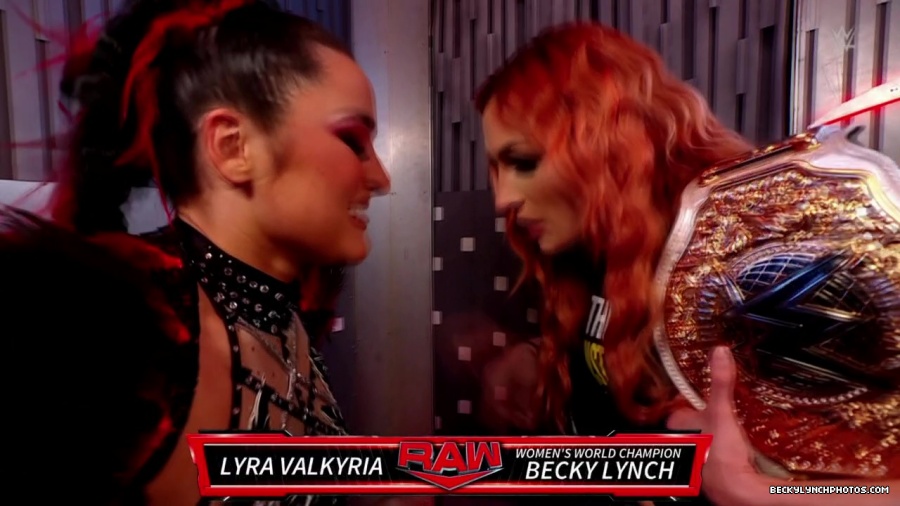 WWE01114.jpg