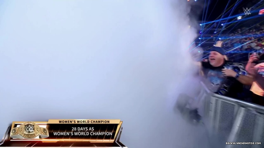 WWE01203.jpg