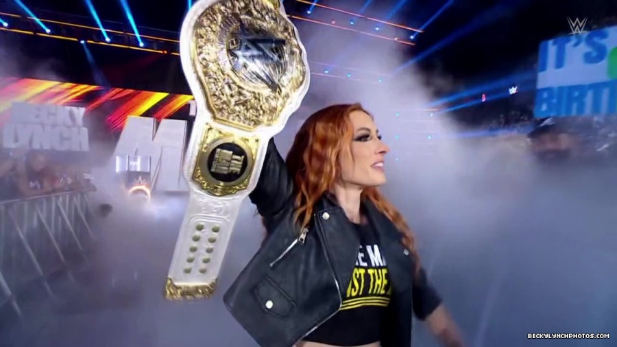 WWE01213.jpg
