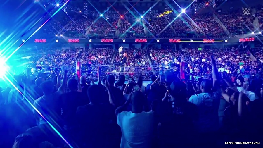 WWE01270.jpg