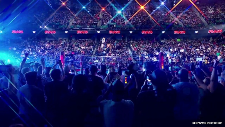 WWE01274.jpg
