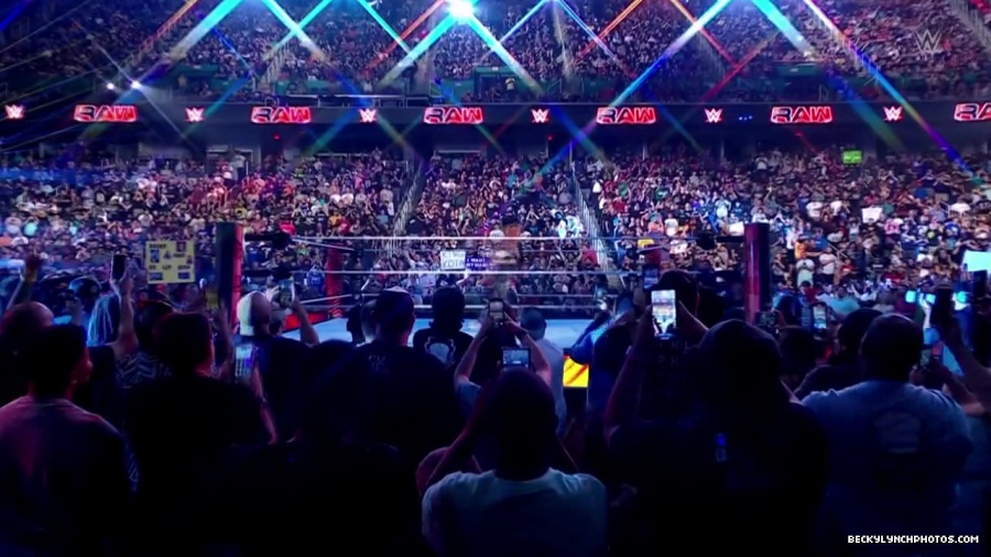 WWE01280.jpg