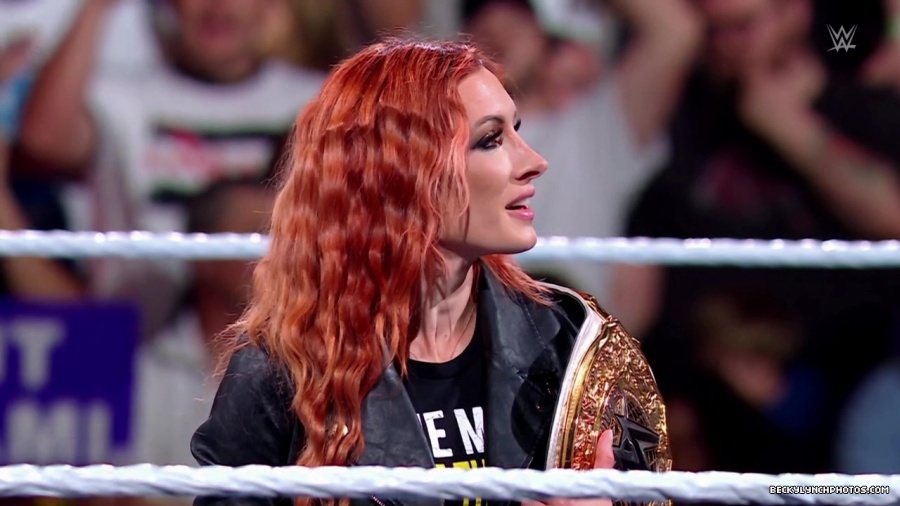 WWE01327.jpg