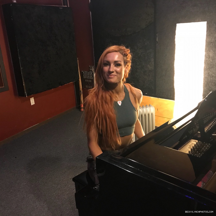 2018-06-21_20_07_34_1806956768033408756_448900764.jpg