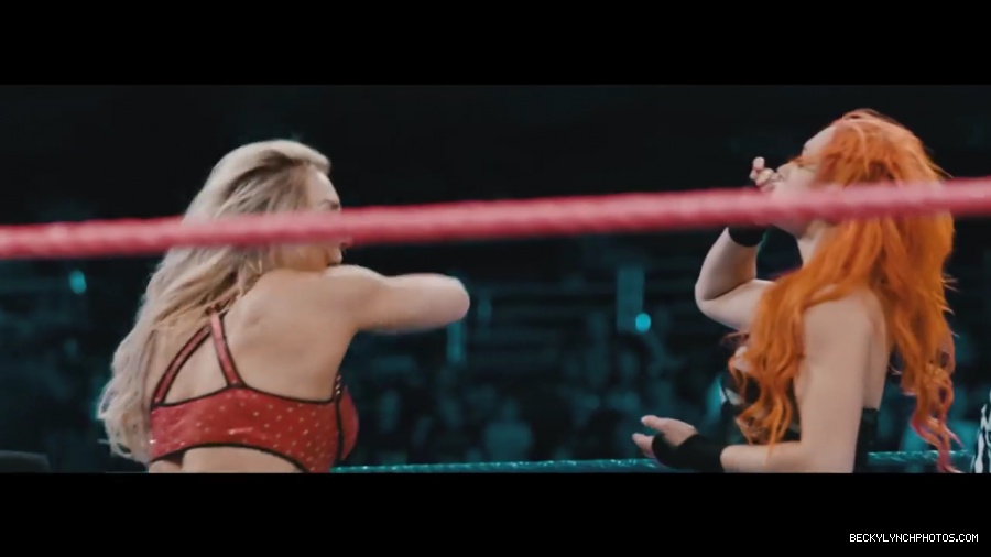 Exclusive_footage_of_Becky_Lynch_becoming_SmackDown_s_Survivor_Series_captain__Oct__272C_2017_mp42874.jpg