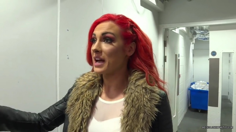 Becky_Lynch_arrives_at_the_SSE_Hydro__SmackDown_LIVE_Exclusive2C_Nov__82C_2016_mp41505.jpg