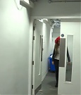 Becky_Lynch_arrives_at_the_SSE_Hydro__SmackDown_LIVE_Exclusive2C_Nov__82C_2016_mp41489.jpg