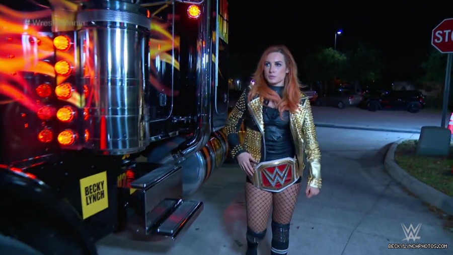 pfa-wwe_wrestlemania36_p1_720p_mkv6604.jpg