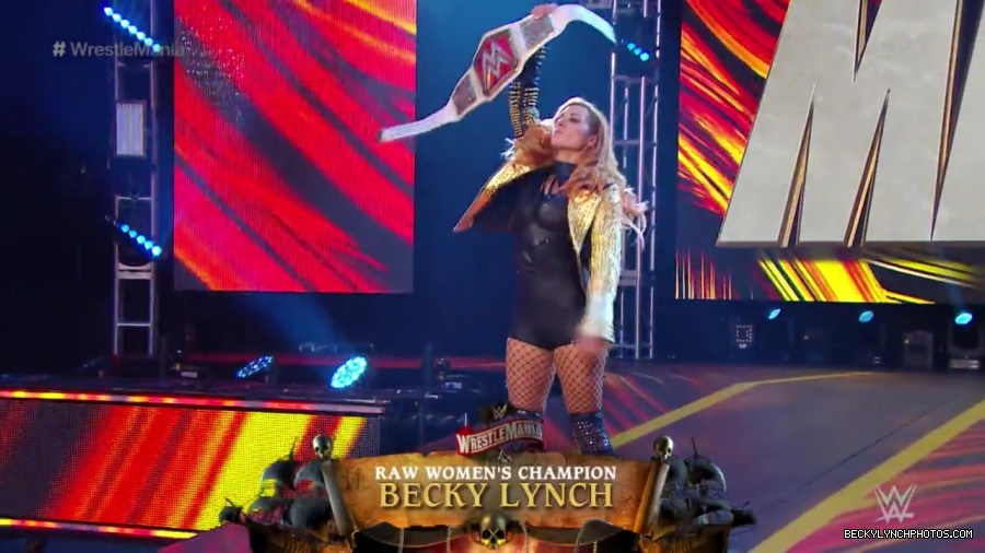 pfa-wwe_wrestlemania36_p1_720p_mkv6700.jpg