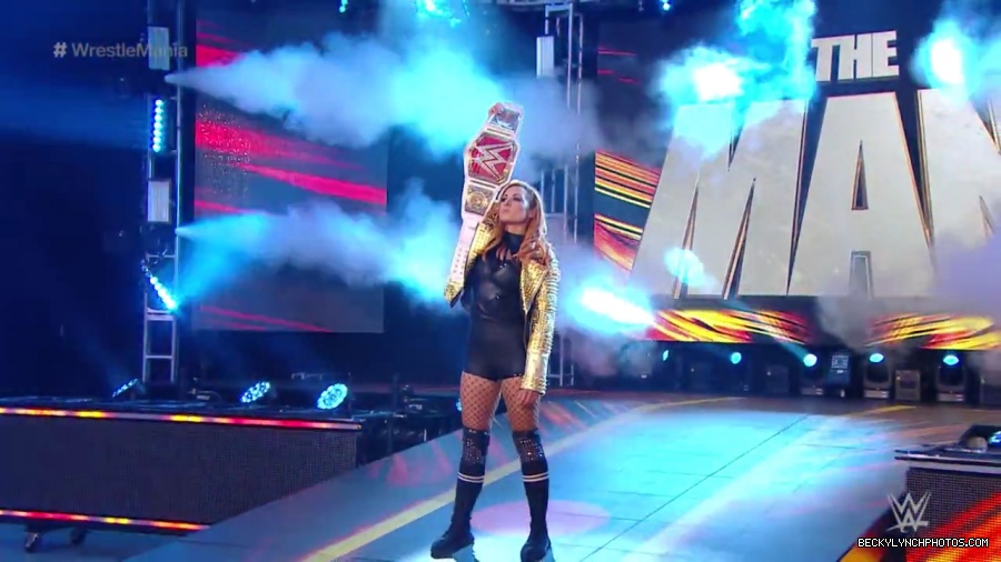 pfa-wwe_wrestlemania36_p1_720p_mkv6702.jpg